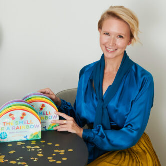 The Smell of a Rainbow - The Smell of a Rainbow by Dawn Goldworm. -  - 